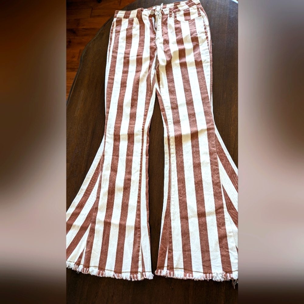 Saint And Hearts Flare legged pants